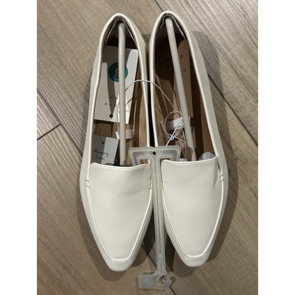 A New Day Shoes Women's 8 Loafer Flats Ivory Hayes Memory Foam Insole New Spring - Picture 4 of 5